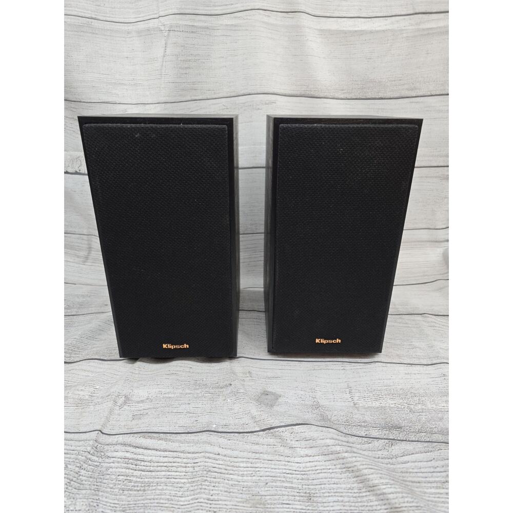 Klipsch Reference R-41M Bookshelf Home Speakers, Black Textured Wood Grain Vinyl